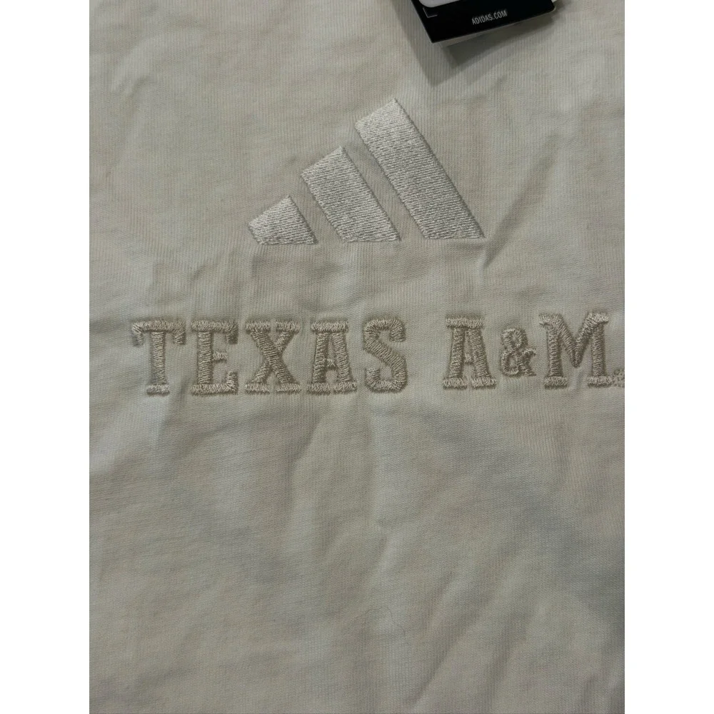 adidas Texas A&M T-shirt KB0742 Mens L Off-White Embroidered Logo NWT